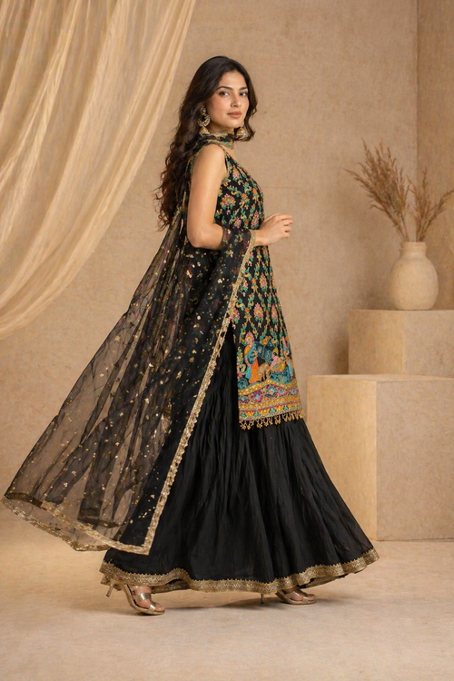 Black embroidered kurti set with palazzo - side view - Indian Pakistani kurti Dubai